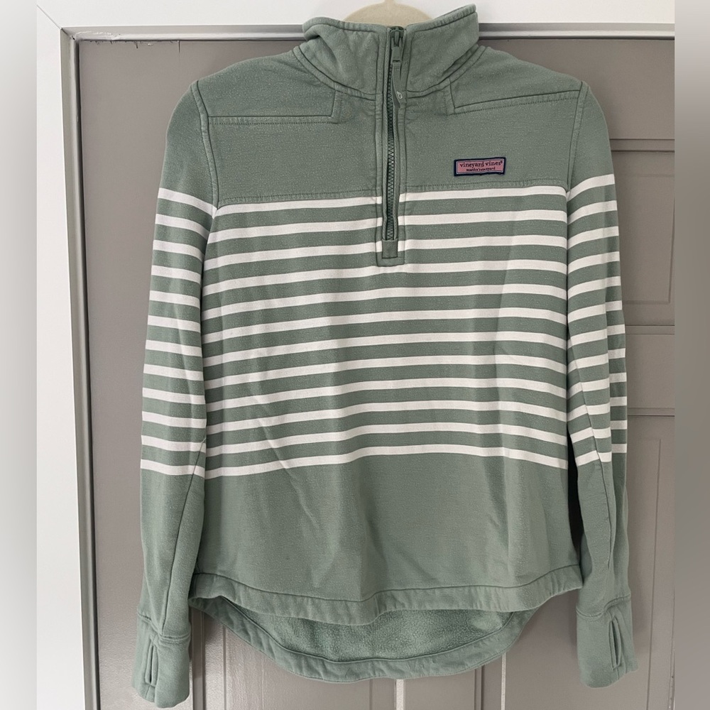 Vineyard Vines pullover